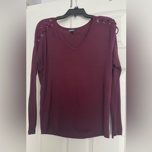 Express soft Cotten casual long sleeve top with shoulder/arm detail size M